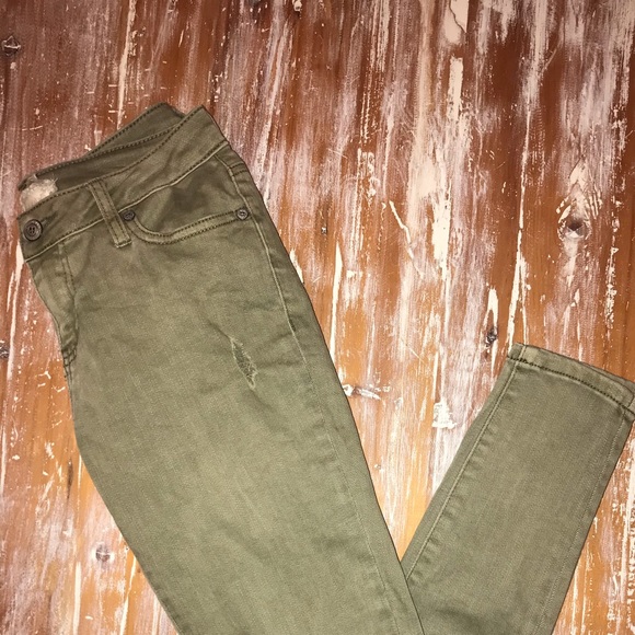 Green ripped jeans - Picture 3 of 3